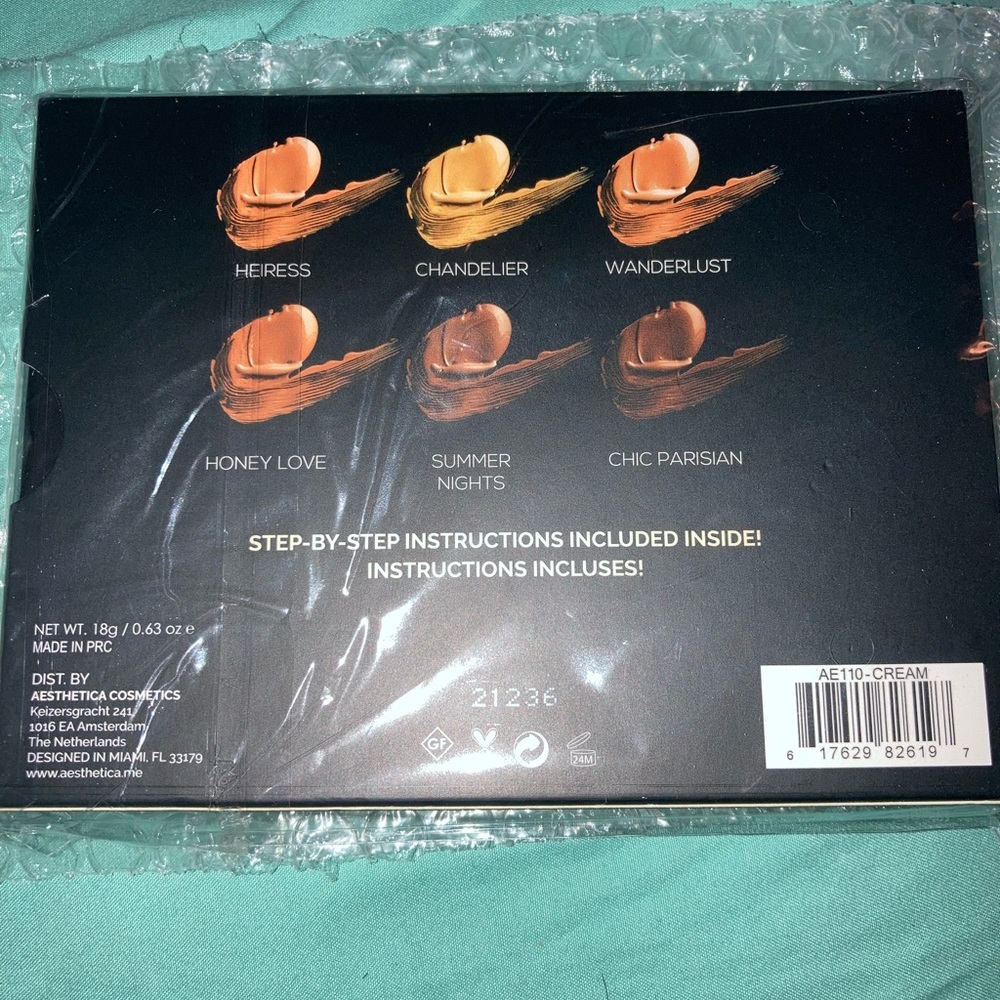 Aesthetica Cosmetics Cream Contour and Highlighting Makeup Kit - Picture 2 of 2